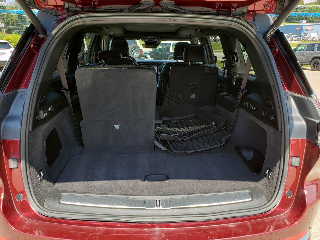 Used 2023 Jeep Grand Cherokee L Overland AWD/4WD image 9