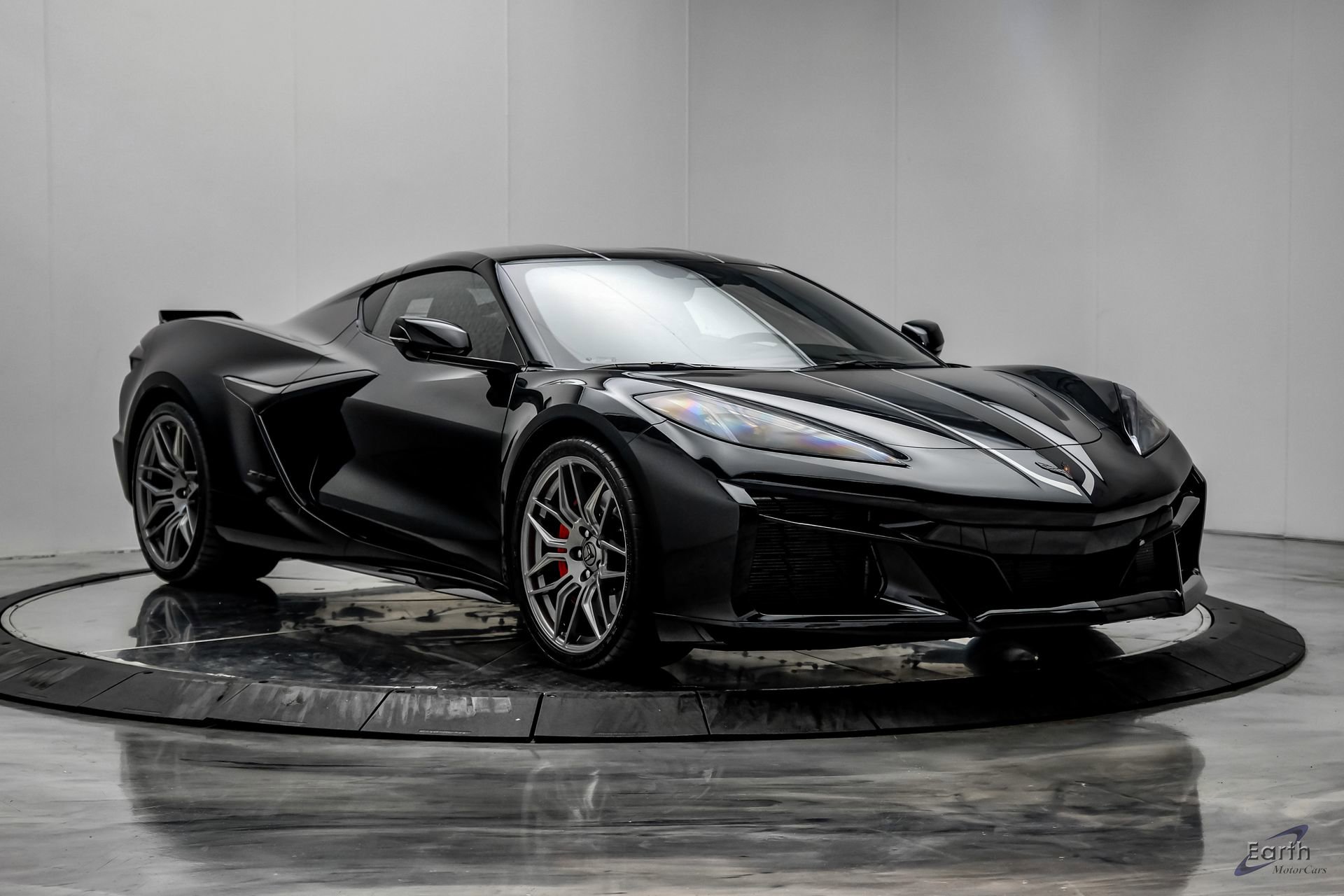 Used 2025 Chevrolet Corvette Z06 RWD image 29