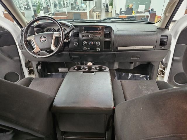 Used 2010 GMC Sierra 2500 SLE image 9