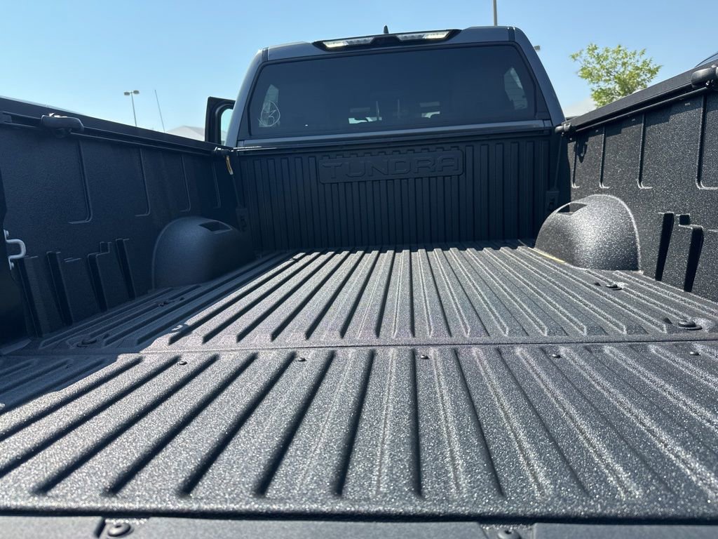Used 2025 Toyota Tundra Limited image 27