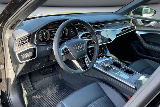Used 2025 Audi A6 Premium Plus image 17