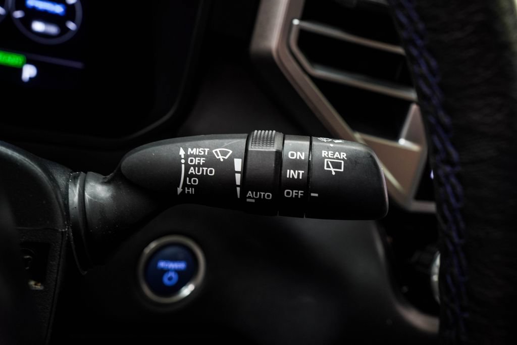 Used 2024 Toyota Sequoia Platinum AWD/4WD image 39