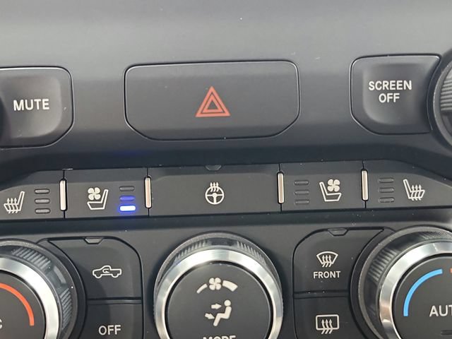 Used 2024 RAM 3500 Big Horn AWD/4WD image 65