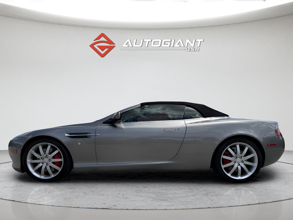Used 2006 Aston Martin DB9 Volante RWD image 2