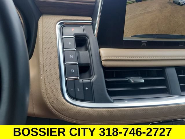 Certified 2022 Chevrolet Tahoe Premier AWD/4WD image 15