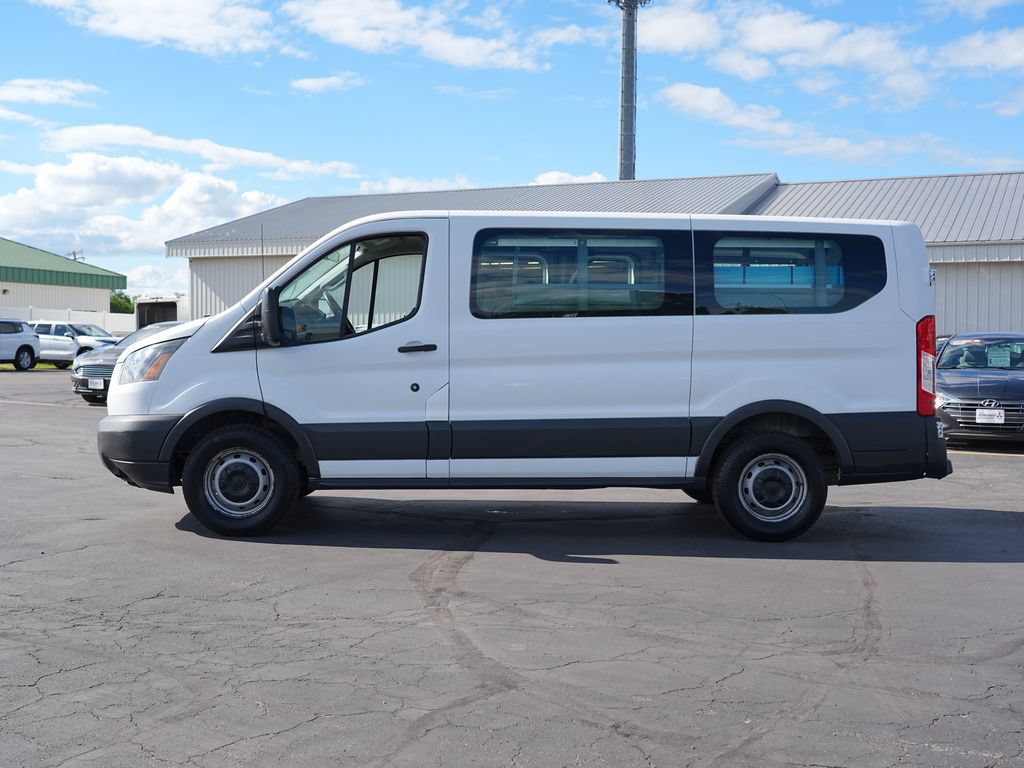 Used 2016 Ford Transit 150 130 Low Roof RWD image 6