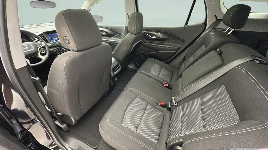 Used 2023 GMC Terrain SLE w/ Driver Convenience Package AWD/4WD image 9