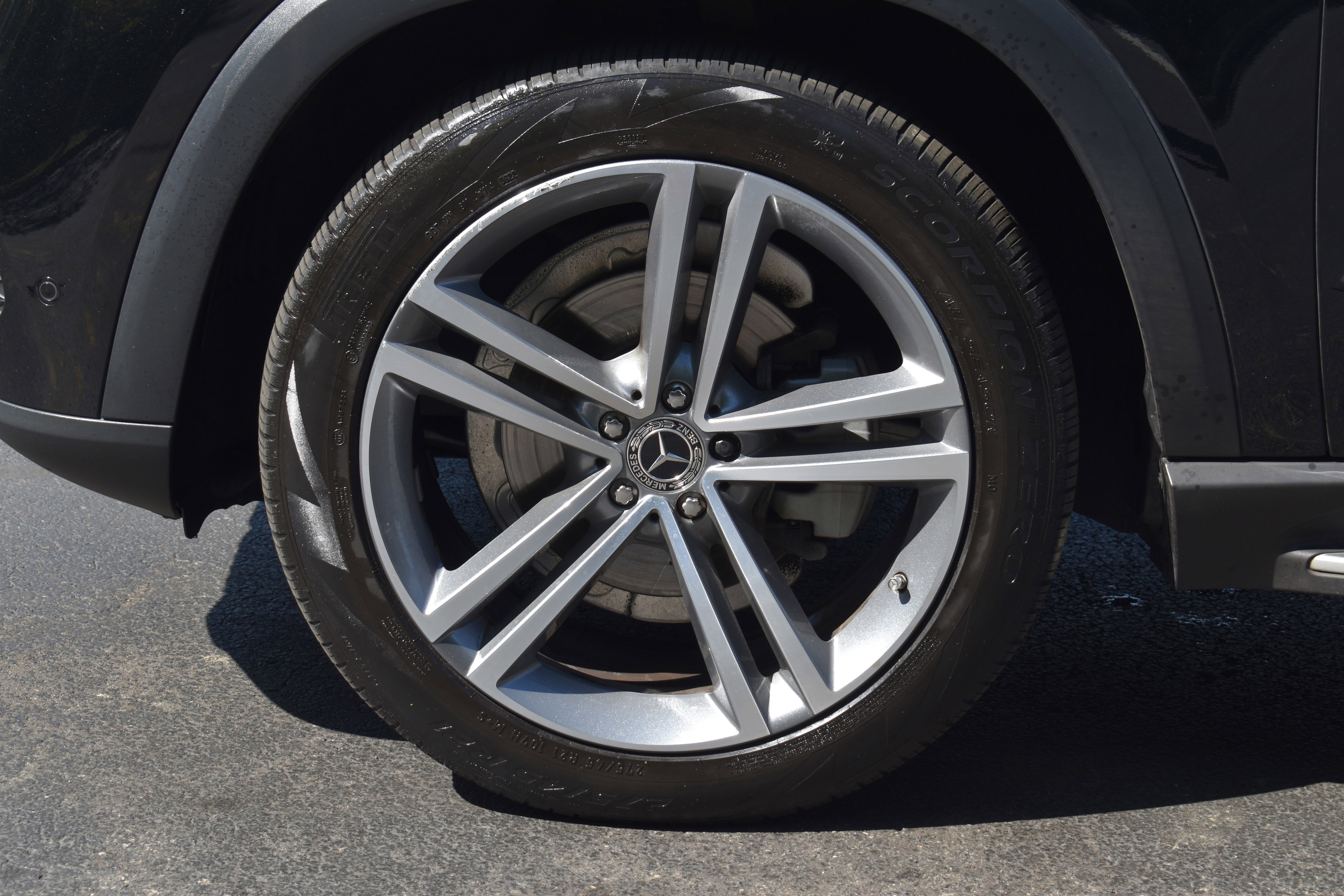 Used 2022 Mercedes-Benz GLE 350 4MATIC image 39