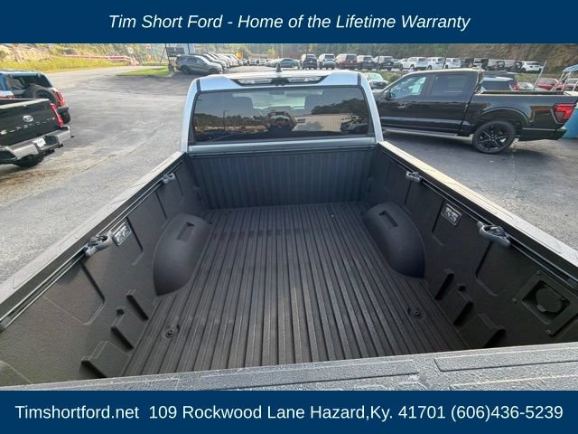 Used 2023 Toyota Tundra Platinum w/ Advanced Package AWD/4WD image 10
