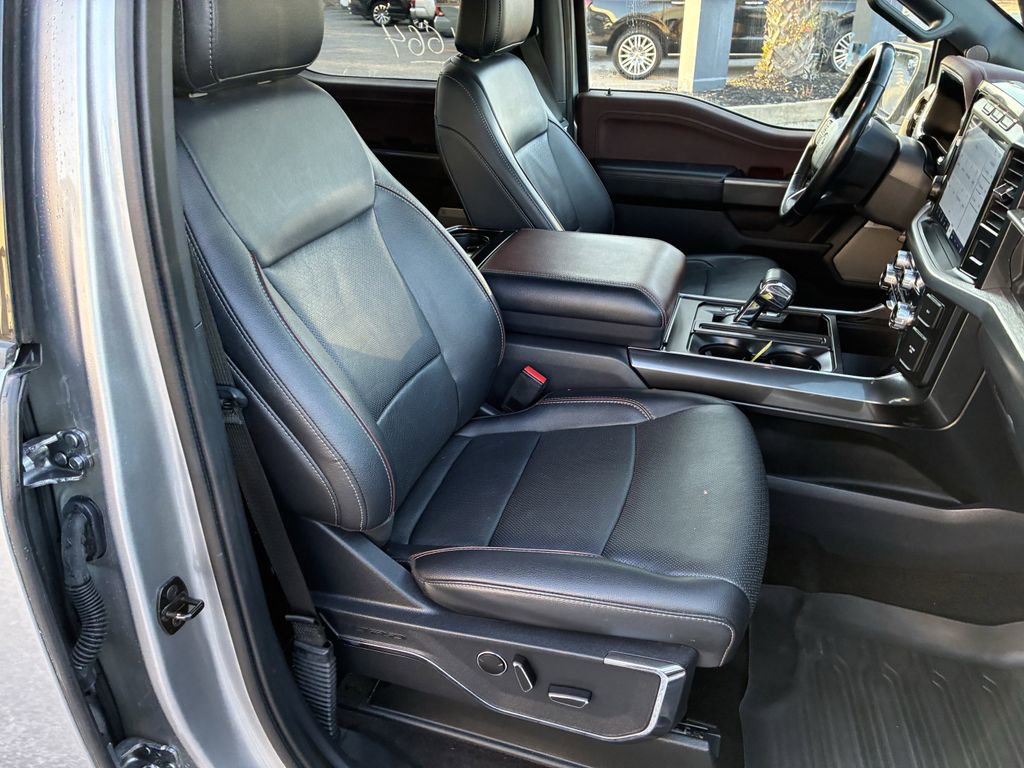 Used 2022 Ford F150 Lariat w/ Equipment Group 502A High AWD/4WD image 32