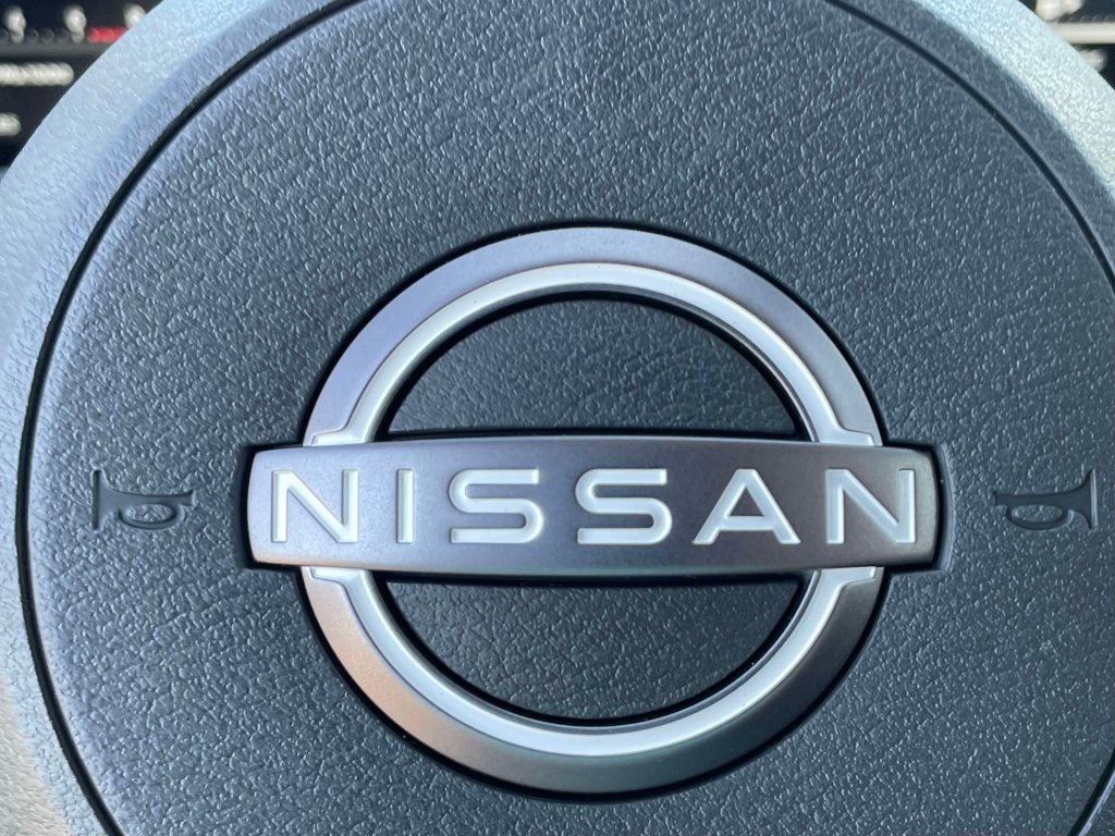 New 2027 Nissan Kicks SR w/ Cold Weather Package FWD image 31