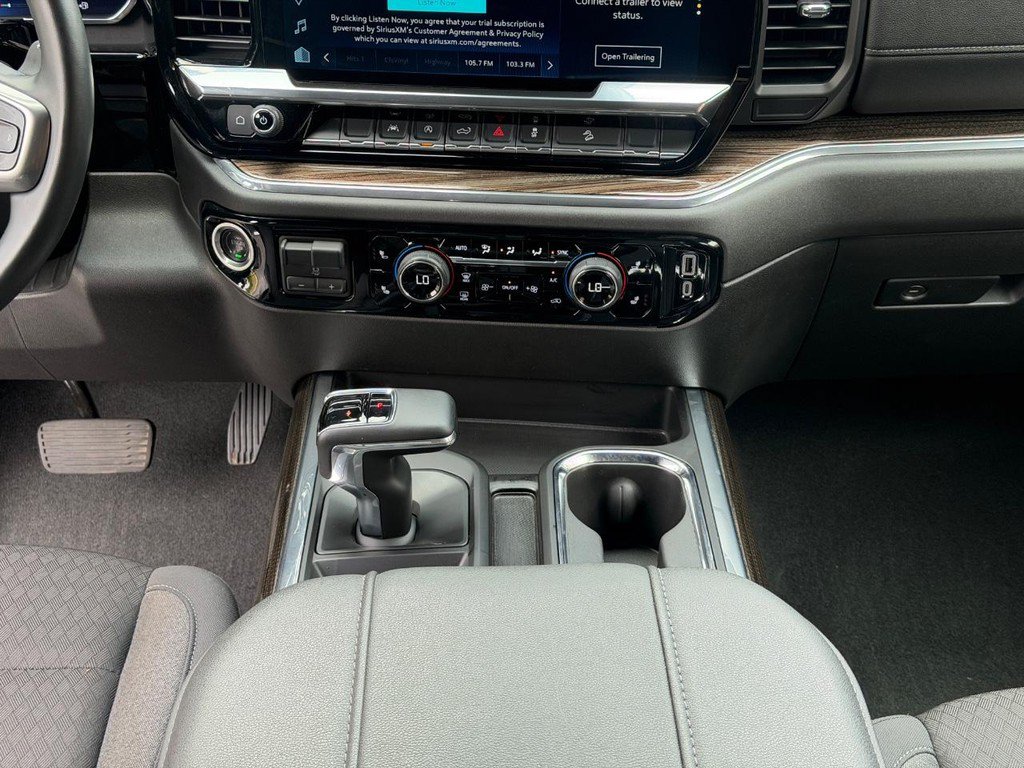 Used 2024 Chevrolet Silverado 1500 RST w/ All Star Edition Plus AWD/4WD image 12