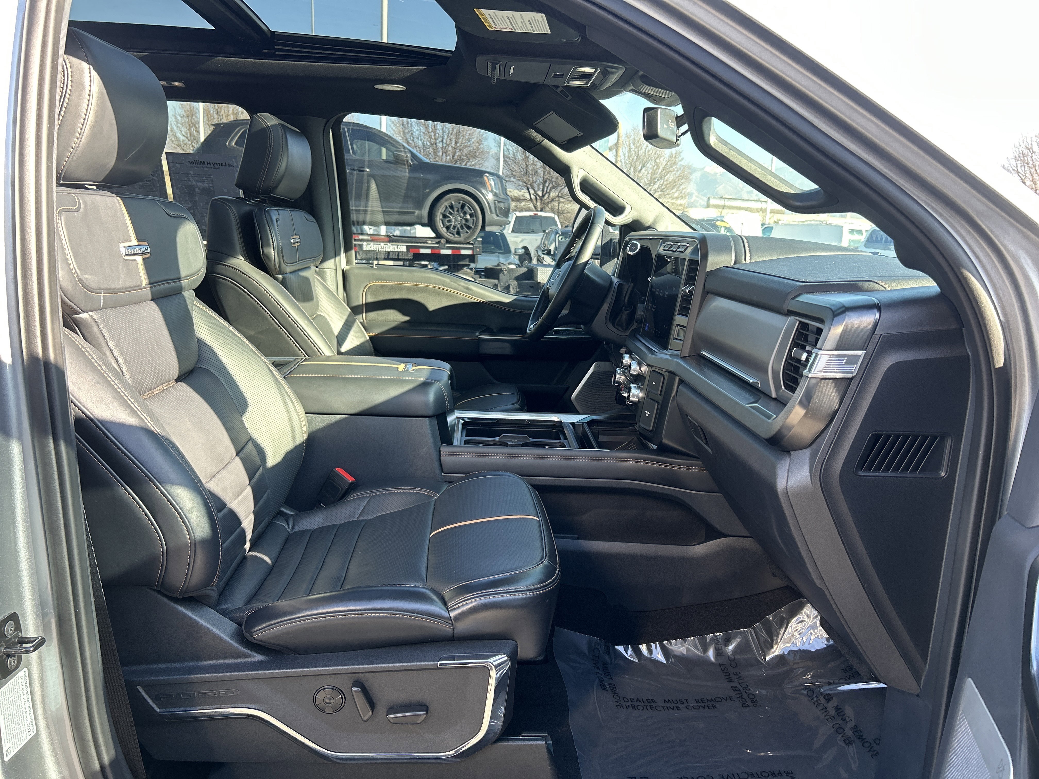 Certified 2024 Ford F350 Platinum w/ Tremor Off-Road Package image 27