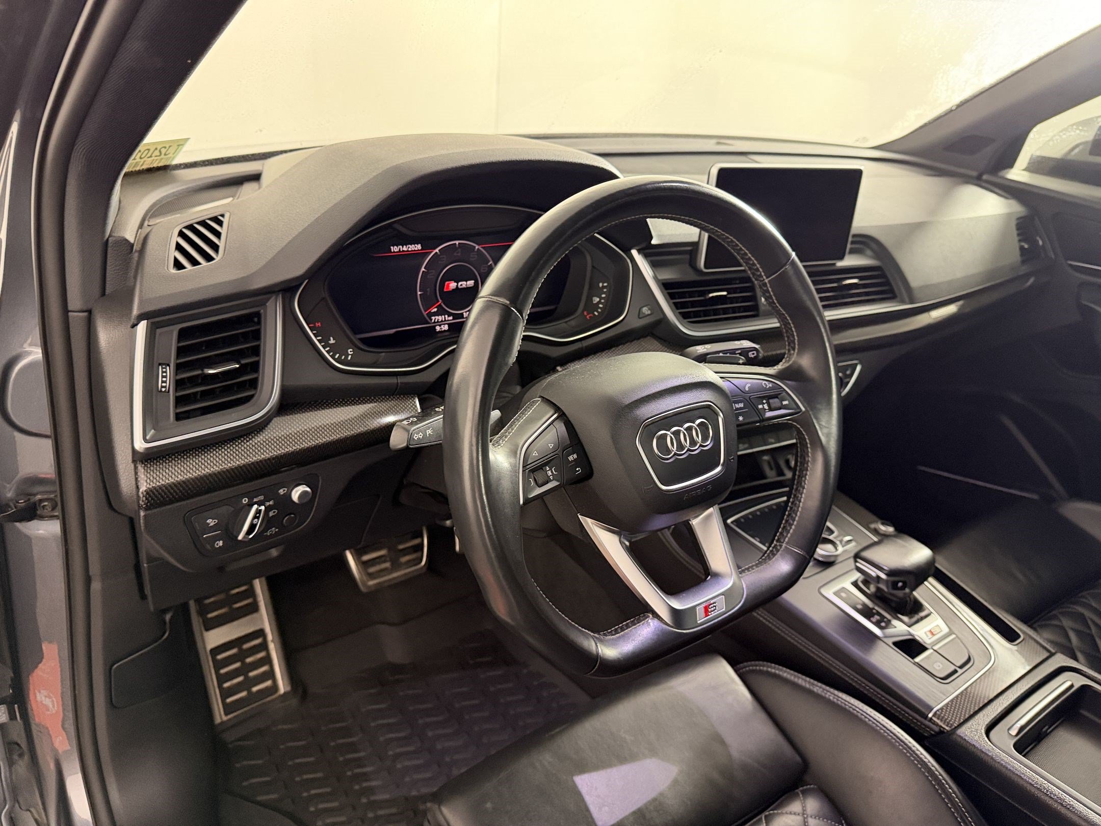 Used 2018 Audi SQ5 Prestige AWD/4WD image 4