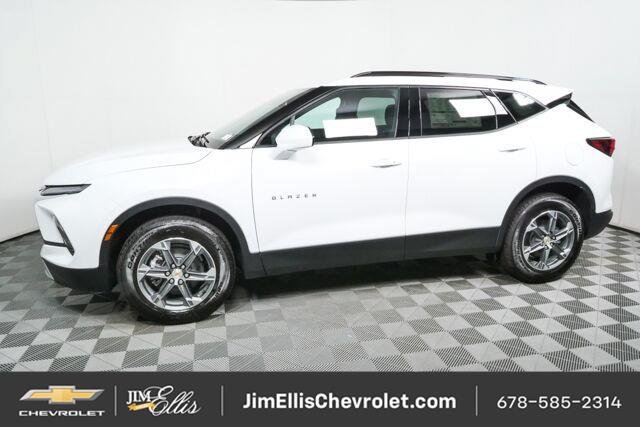 New 2026 Chevrolet Blazer LT w/ Convenience Package FWD image 28