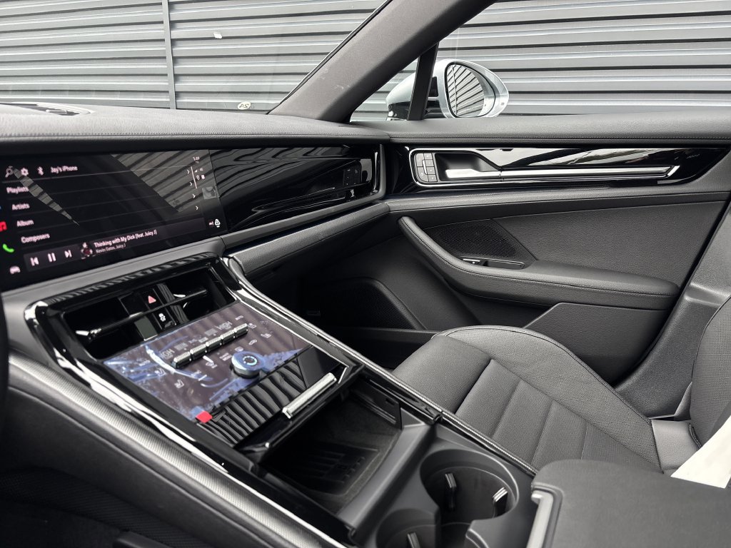 New 2026 Porsche Panamera image 10