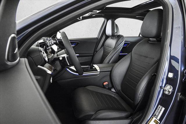 New 2026 Mercedes-Benz C 300 4MATIC Sedan image 18