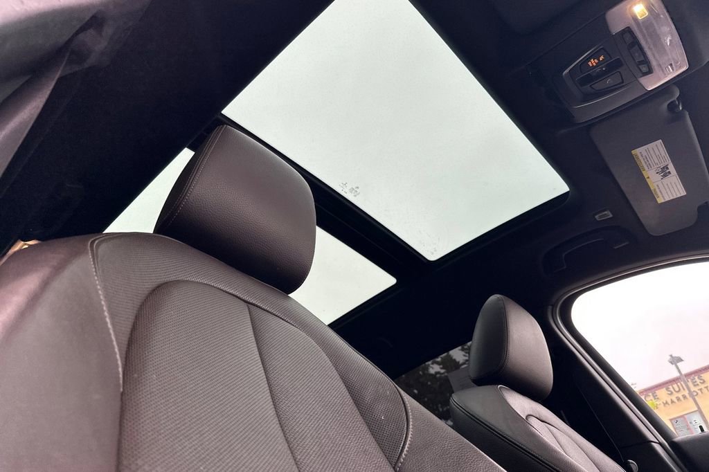 Used 2020 BMW X1 sDrive28i w/ Convenience Package image 17