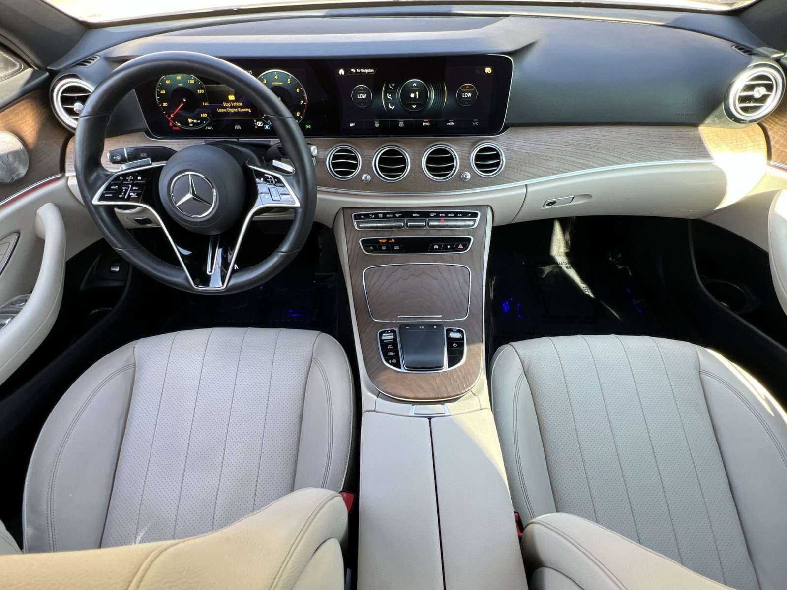 Certified 2021 Mercedes-Benz E 350 4MATIC Sedan w/ Premium Package image 21