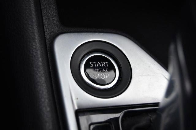 Certified 2023 Nissan Sentra SV image 17