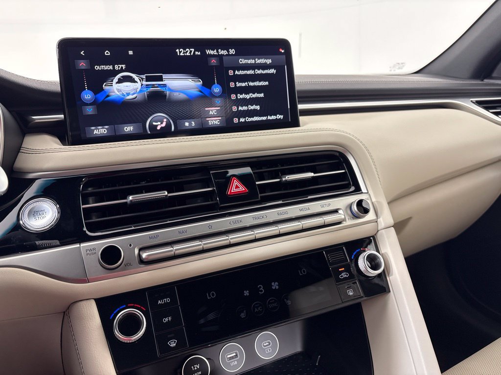 New 2026 Genesis G70 2.5T RWD image 31