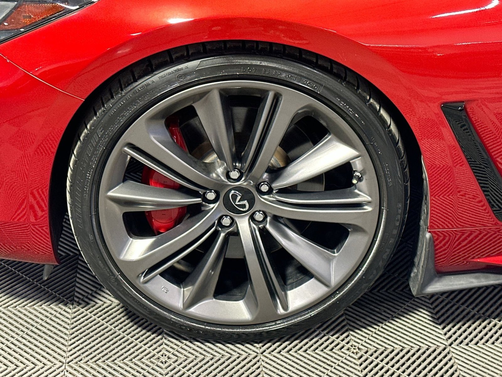 Used 2021 INFINITI Q60 Red Sport 400 w/ Cargo Package image 8