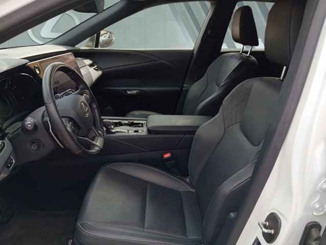 Certified 2024 Lexus RX 350 Premium w/ Accessory Package (K3) image 7