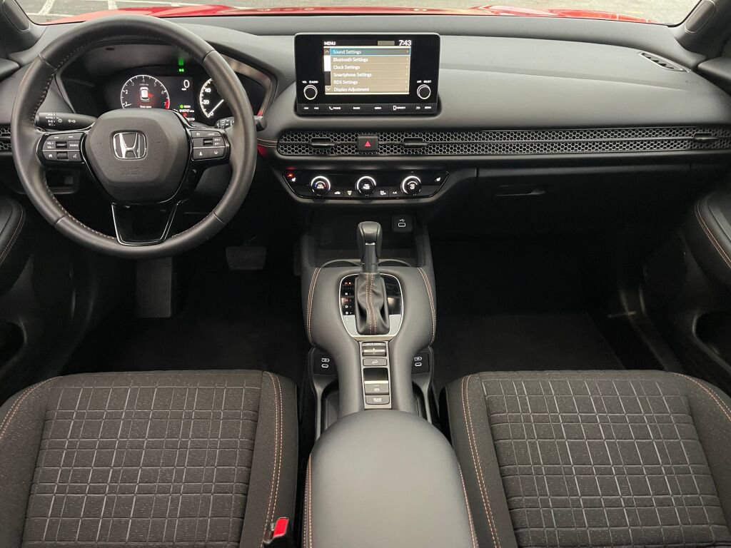 Used 2025 Honda HR-V Sport image 29