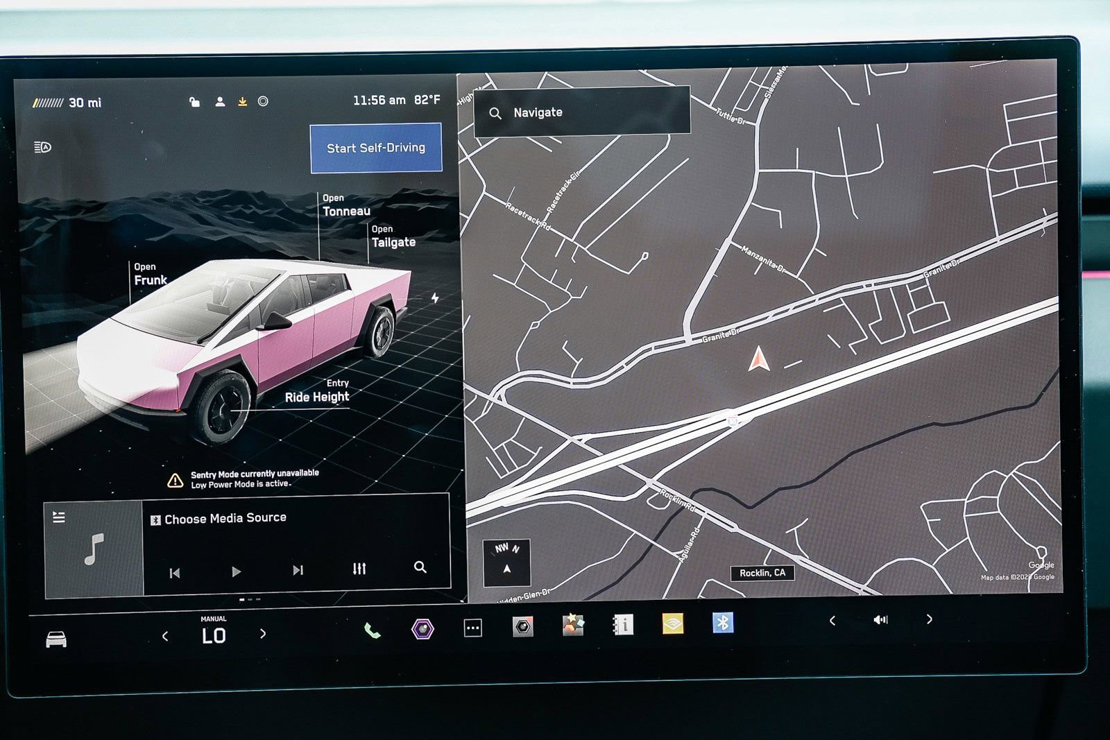 Used 2024 Tesla Cybertruck AWD Crew Cab image 12