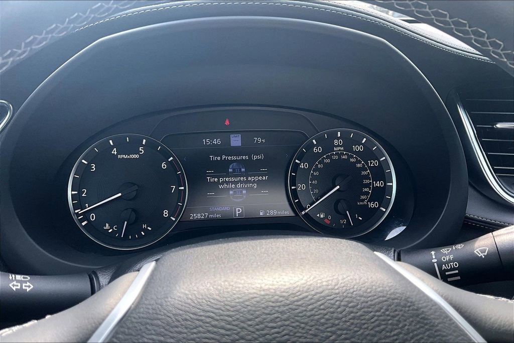Used 2023 INFINITI QX55 Sensory w/ Lighting Package AWD/4WD image 12