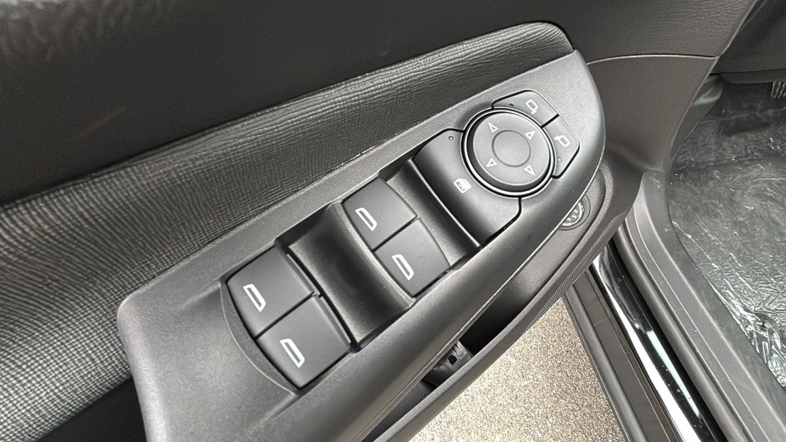 New 2025 Buick Envista Preferred w/ Convenience II Package image 10