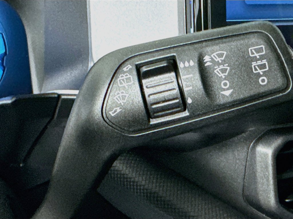 Used 2025 Ford Bronco Sport Badlands AWD/4WD image 13
