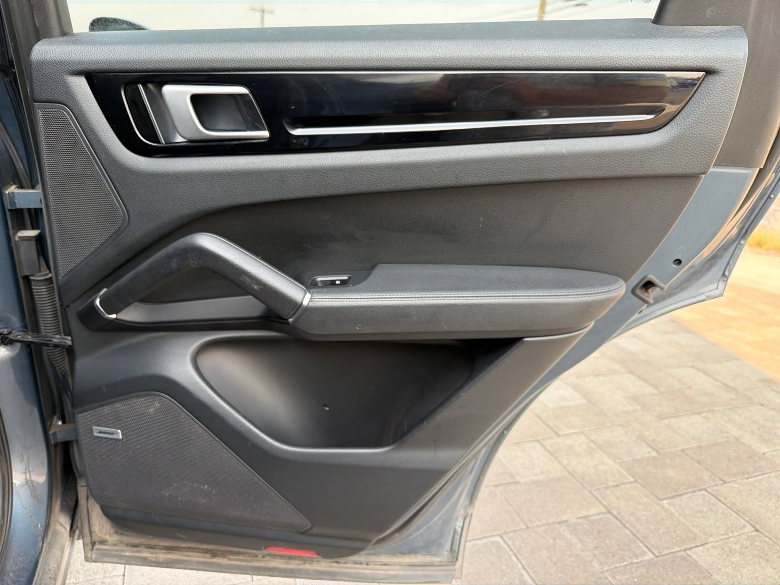 Used 2019 Porsche Cayenne AWD/4WD image 23