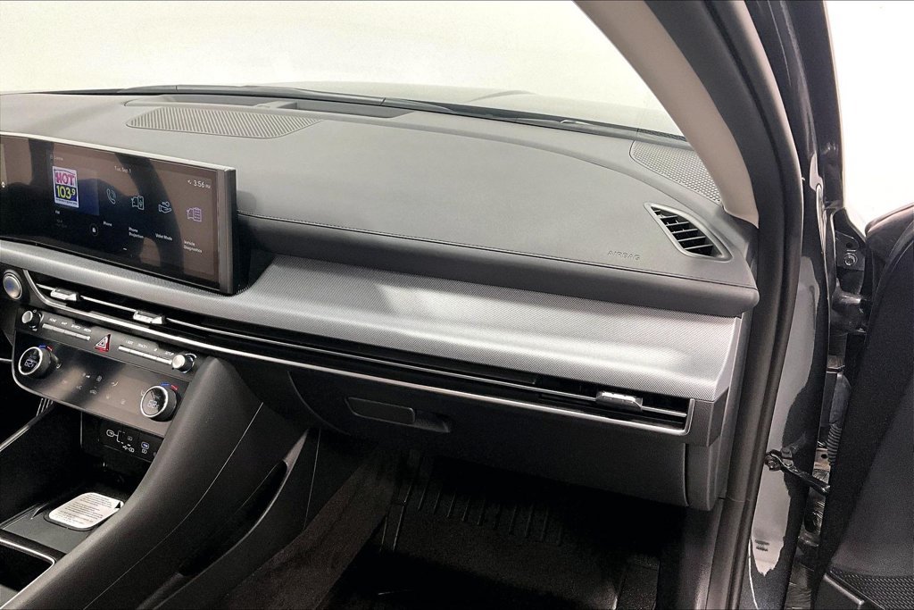 Used 2026 Hyundai Sonata SEL FWD image 16