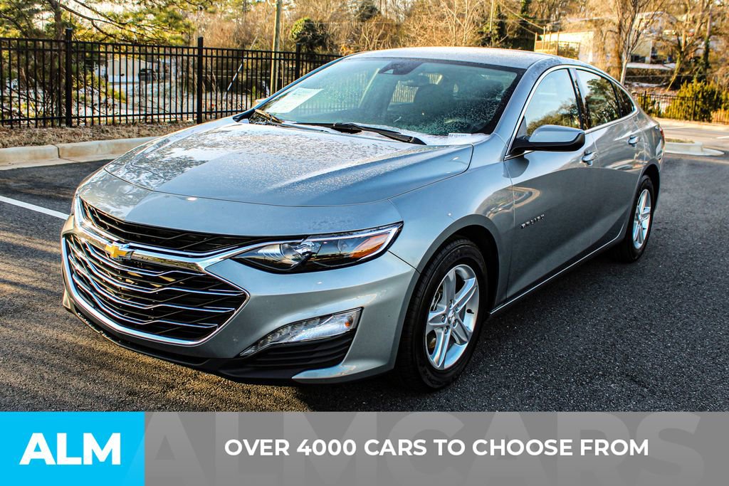 Used 2024 Chevrolet Malibu LT FWD image 3