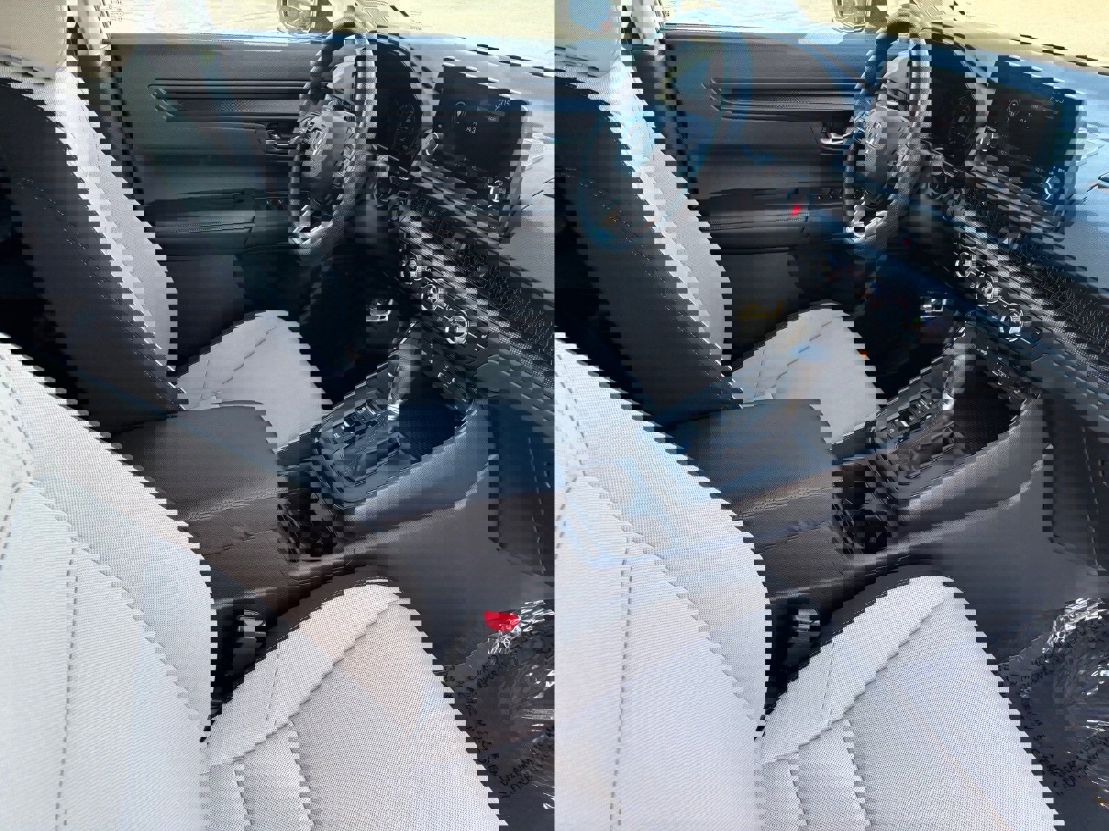 Used 2024 Honda CR-V EX image 13