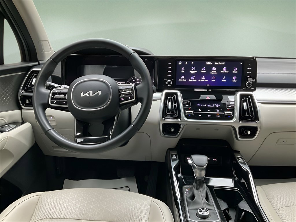 Used 2022 Kia Sorento SX image 14