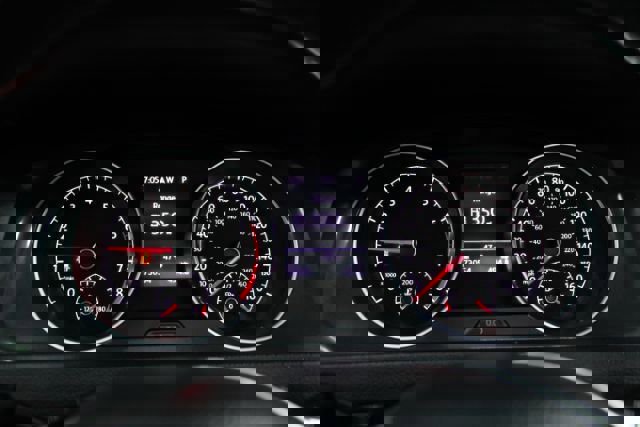 Used 2018 Volkswagen Golf SE image 21