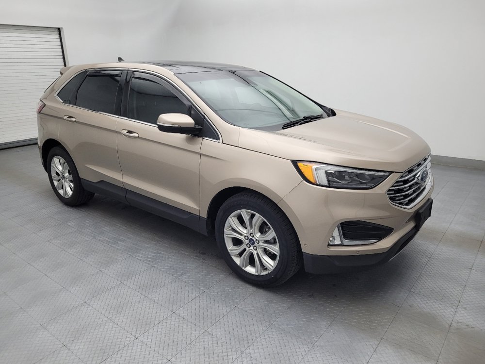 Used 2020 Ford Edge Titanium w/ Equipment Group 301A FWD image 11