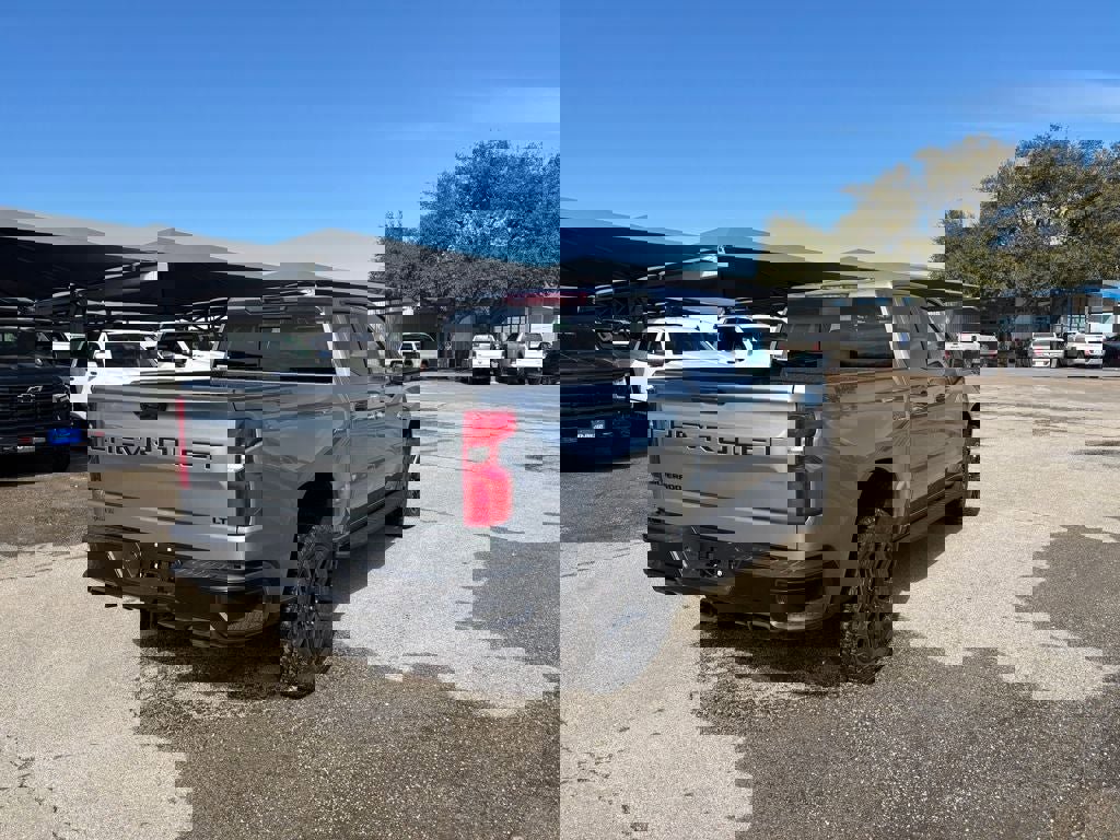 New 2026 Chevrolet Silverado 1500 LT Trail Boss w/ Convenience Package II image 4