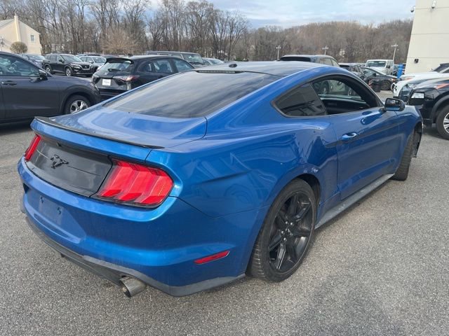 Used 2019 Ford Mustang Coupe w/ Black Accent Package RWD image 3