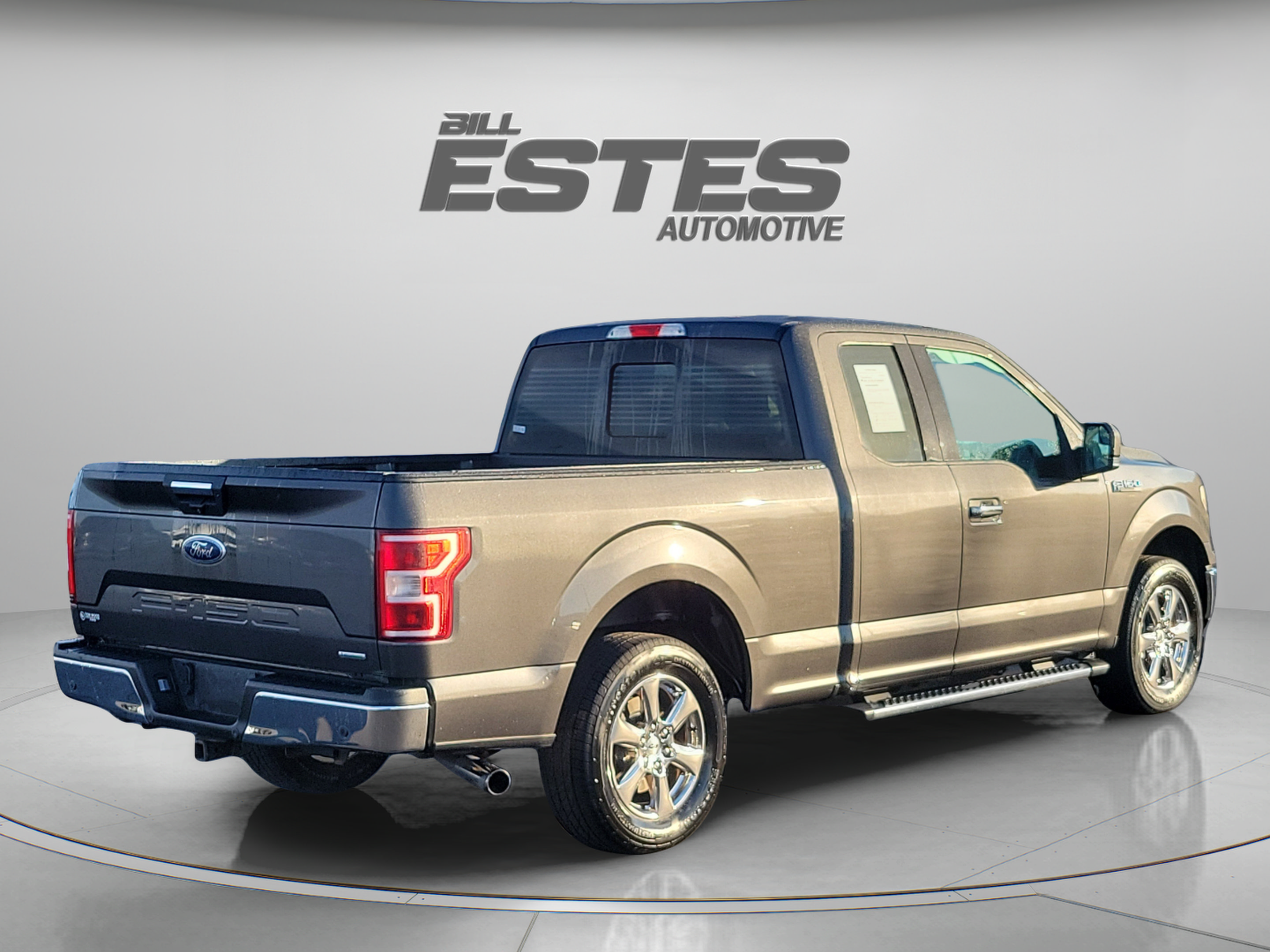 Certified 2019 Ford F150 XLT w/ Equipment Group 302A Luxury RWD image 4