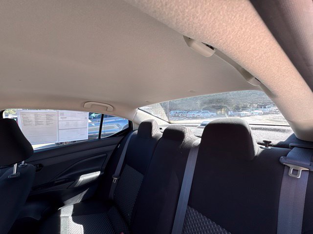 Used 2021 Nissan Versa S FWD image 27