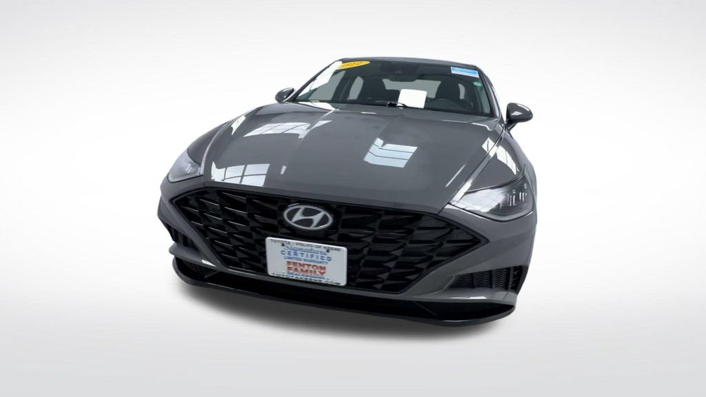 Used 2022 Hyundai Sonata SEL w/ Winter Weather Package FWD image 3