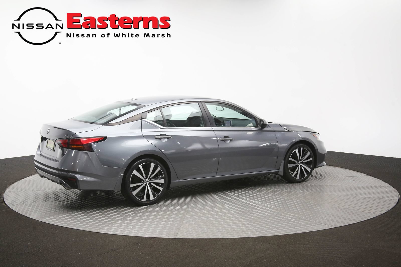Used 2020 Nissan Altima 2.5 SR FWD image 41