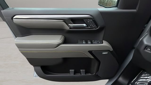 Certified 2025 Chevrolet Silverado 1500 ZR2 w/ Technology Package image 17