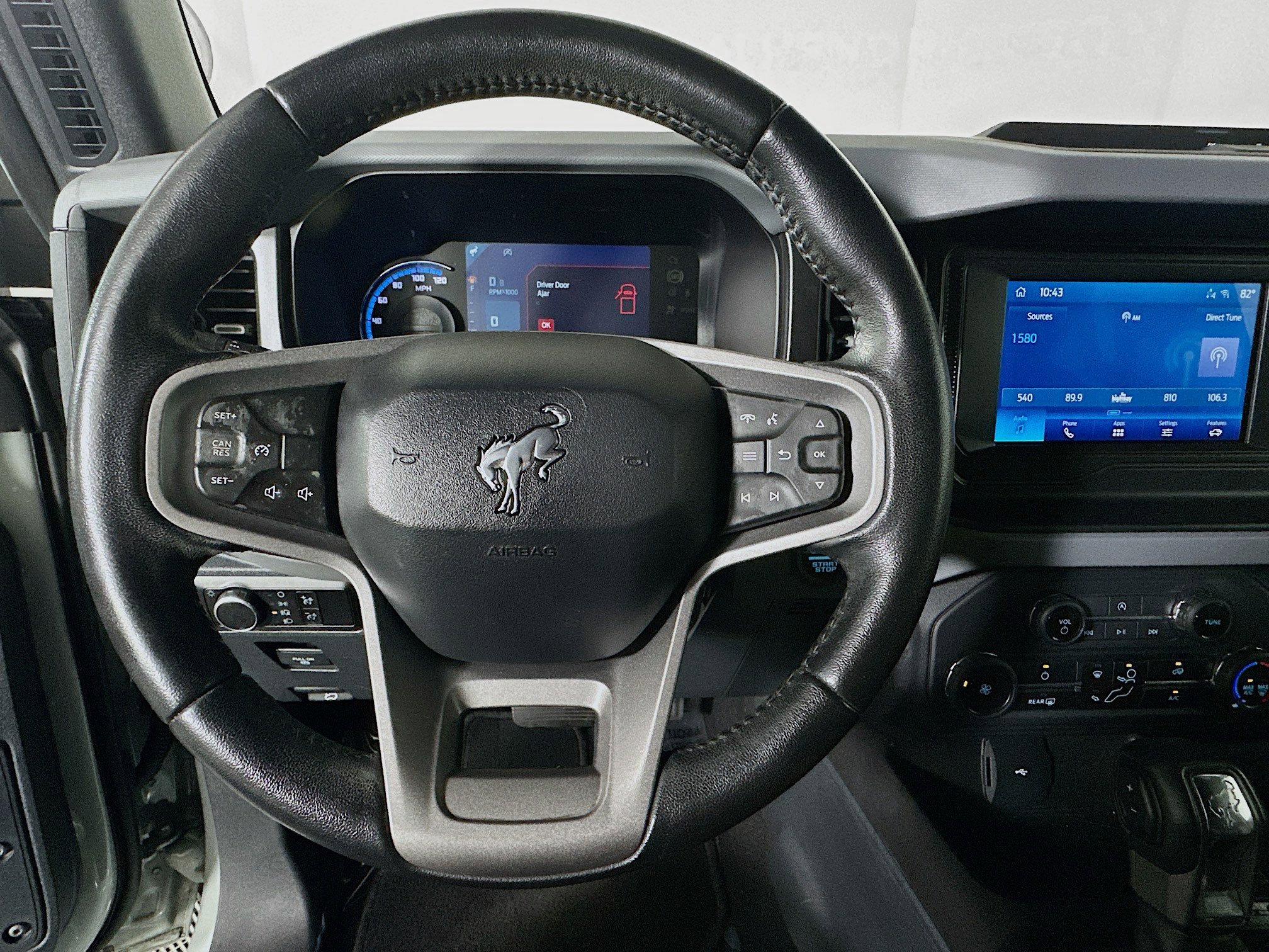 Used 2023 Ford Bronco Big Bend image 15