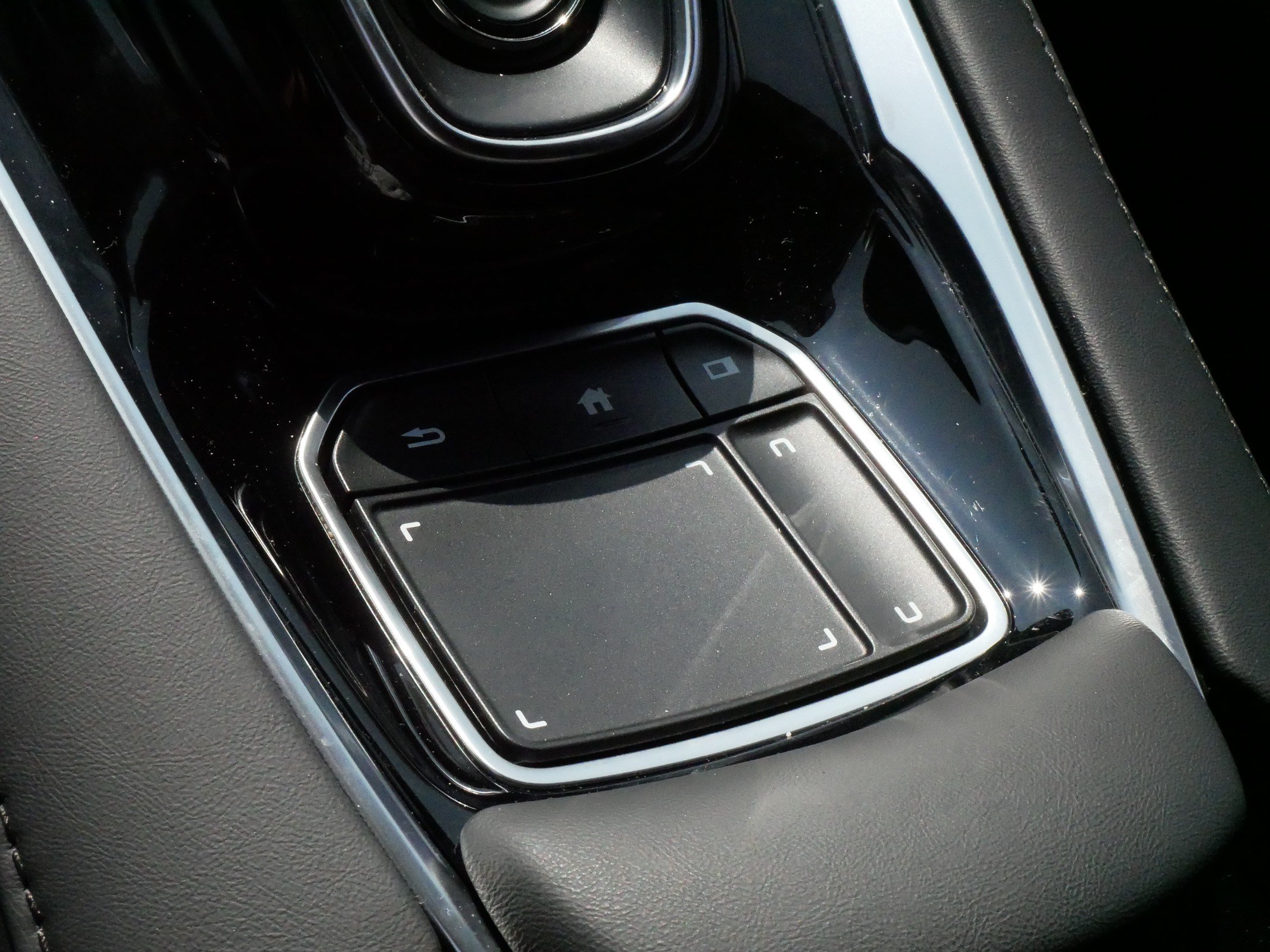 Used 2023 Acura RDX AWD image 25