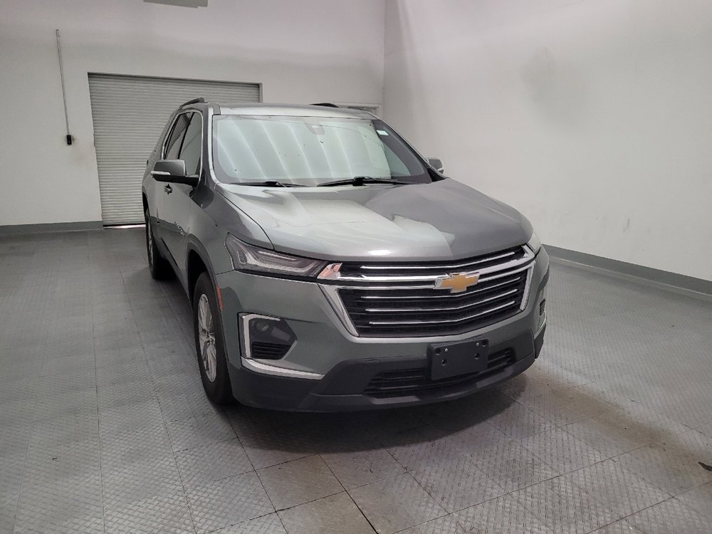 Used 2022 Chevrolet Traverse LT FWD image 14