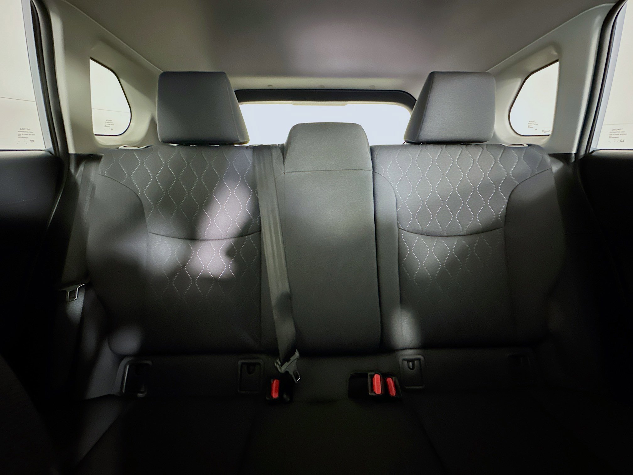 Used 2023 Toyota Corolla Cross LE w/ Moonroof Package image 30